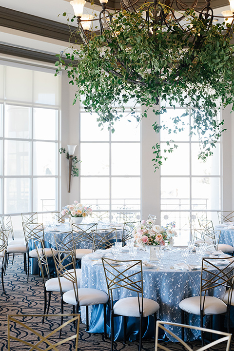  a Bridgerton inspired garden wedding in Las Vegas - reception décor 