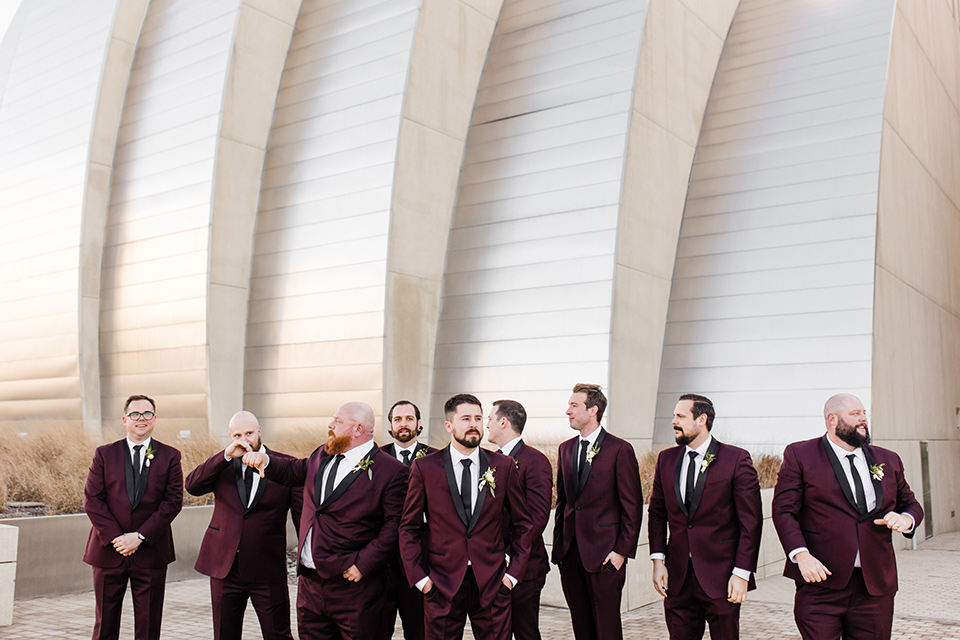  burgundy and green wedding with winter vibes - bridalparty 