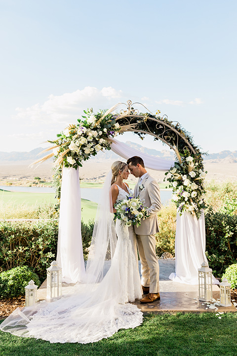  a tan and teal wedding with rustic chic details – first kiss 