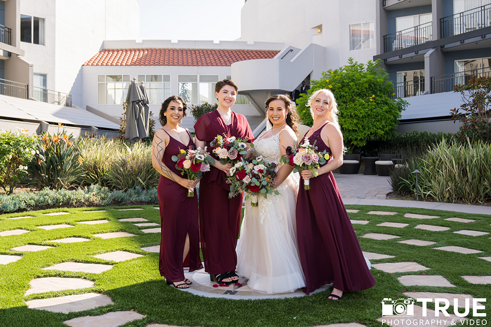  black and white beach wedding with lux details – bridesmaids 