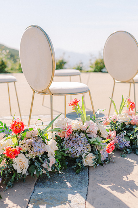  black and white beach wedding with lux details – ceremony decor 