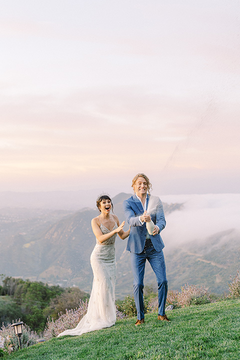  black and white beach wedding with lux details – champagne 