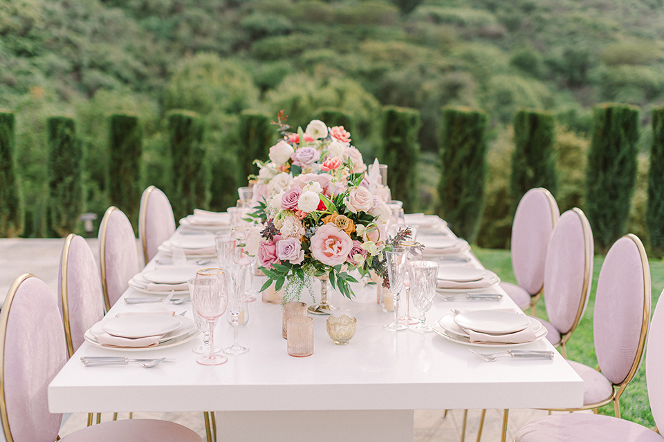  feminine spring editorial at a villa and the groom in a steel blue suit – table 