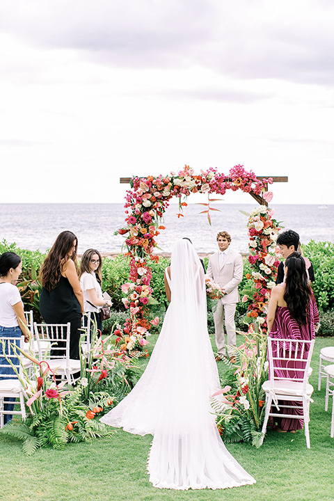  tropical tan and berry colored wedding in Hawaii – ceremony 