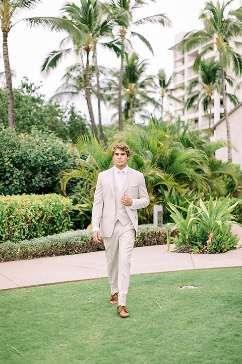  tropical tan and berry colored wedding in Hawaii – groom 