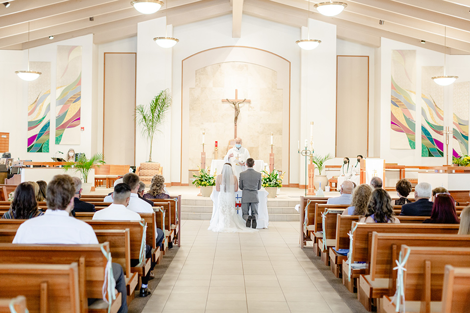  grey and dusty blue wedding with beachy touches – ceremony 