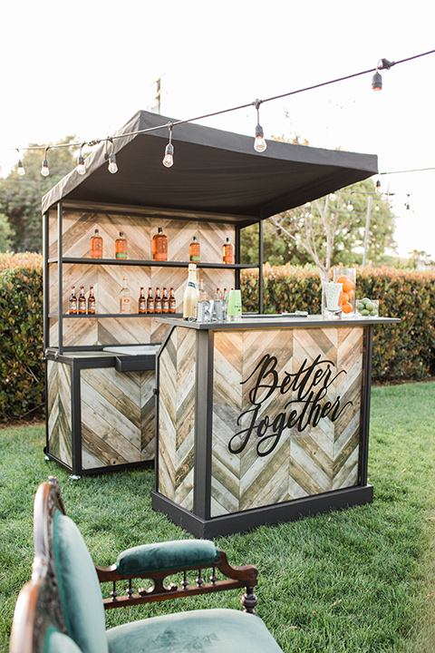  citrus blue and orange wedding with rustic tones – pop up bar 