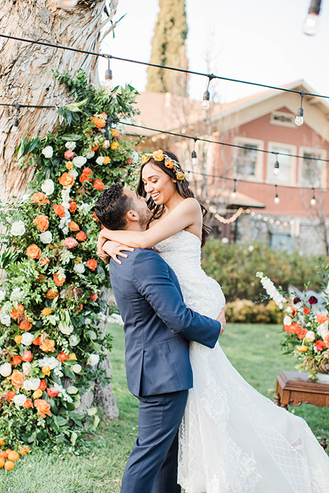  citrus blue and orange wedding with rustic tones – kissing 