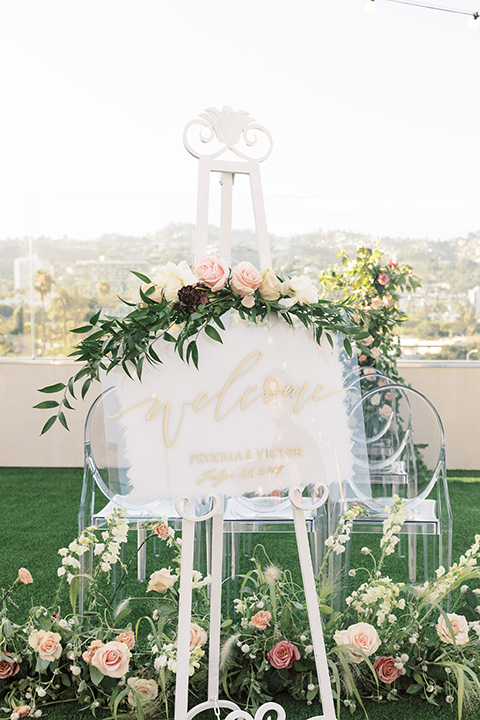  black and white wedding at the Laper Hotel – welcome sign