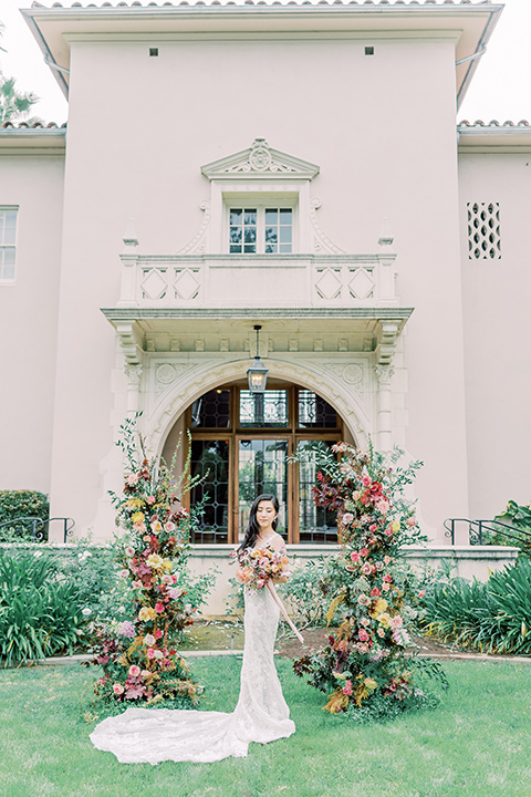  black and white wedding design at the Maxwell House with touches of pink – bride 