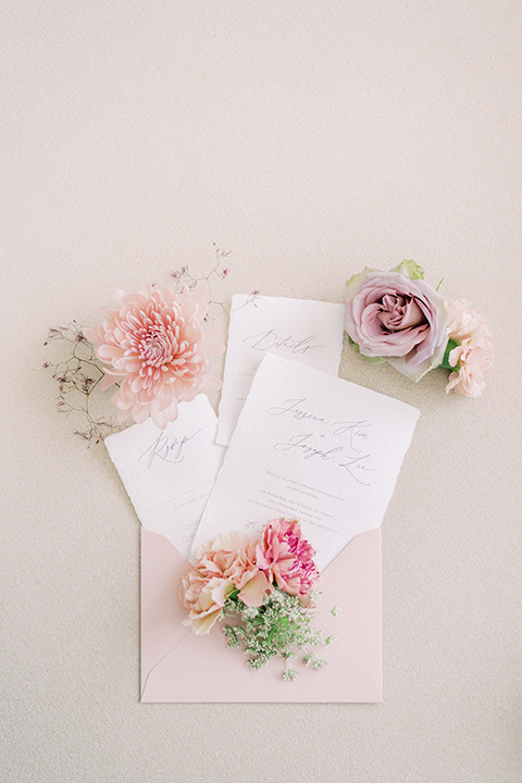  black and white wedding design at the Maxwell House with touches of pink – invitations 