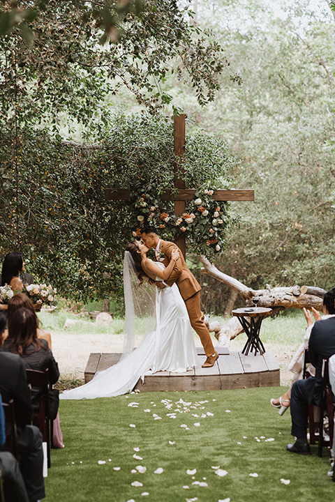 a neutral monochromatic earth toned wedding with boho trendy vibes - first kiss 
