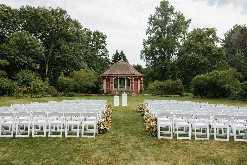  english garden wedding with blue and green touches – ceremony