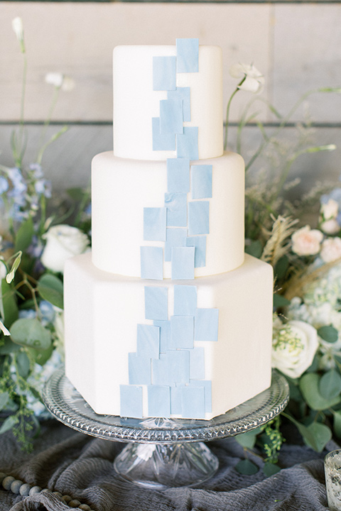  blue beachy wedding with blue and pink décor and the groom in a light blue suit – cake 