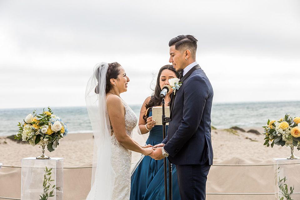  blue wedding on the sand - ceremony 