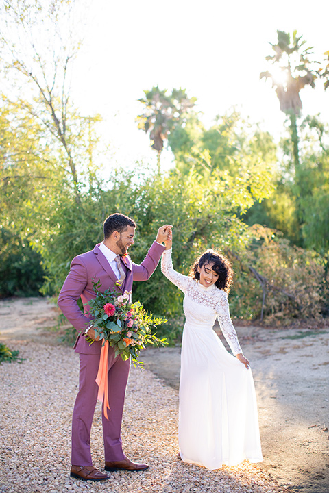  rose pink garden wedding with romantic rustic details – couple dancing 