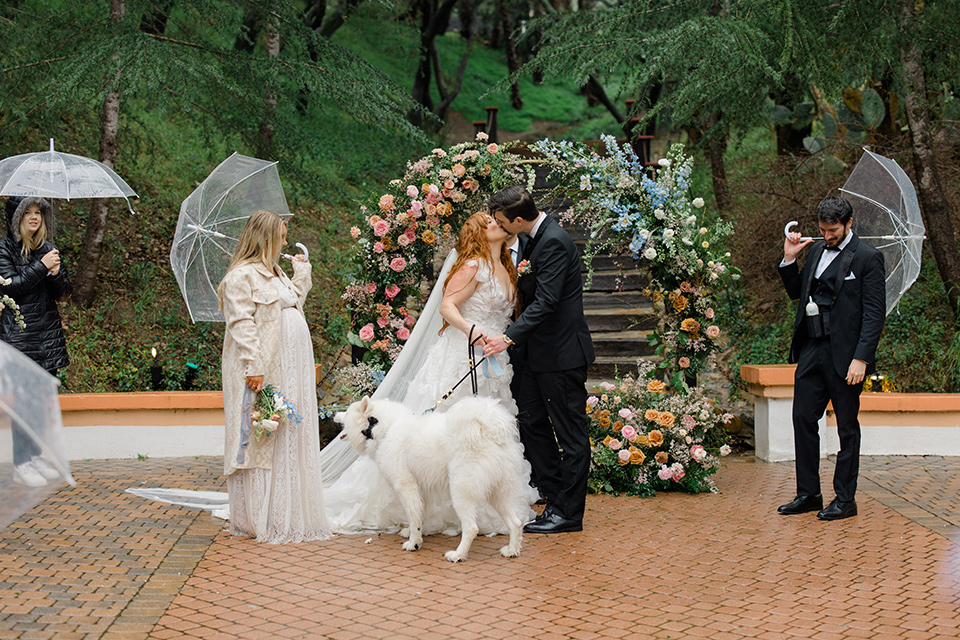  a colorful wedding with black tie style - ceremony 