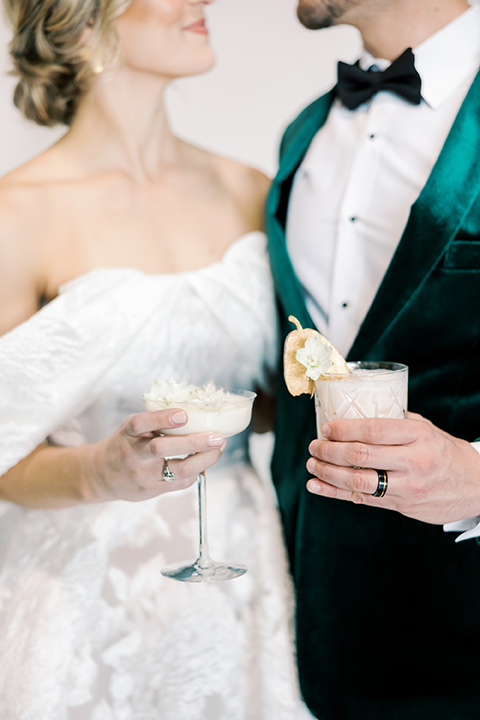  an old money luxury wedding vibe with green and black tones – cocktails 