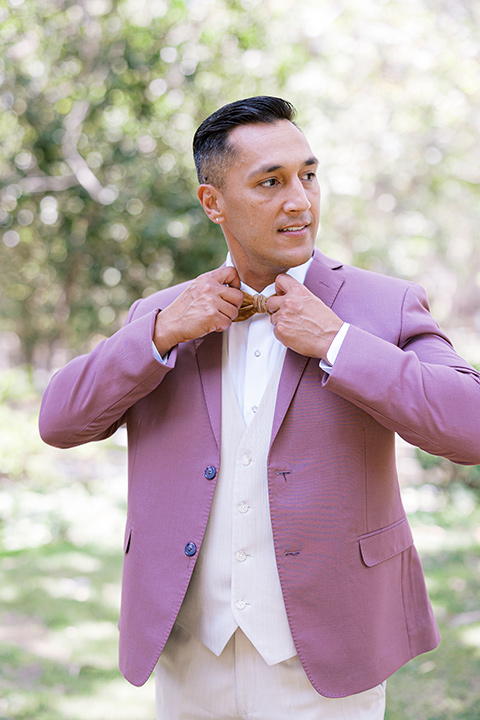  a colorful wedding in temecula with a 90s themed after party – groom 